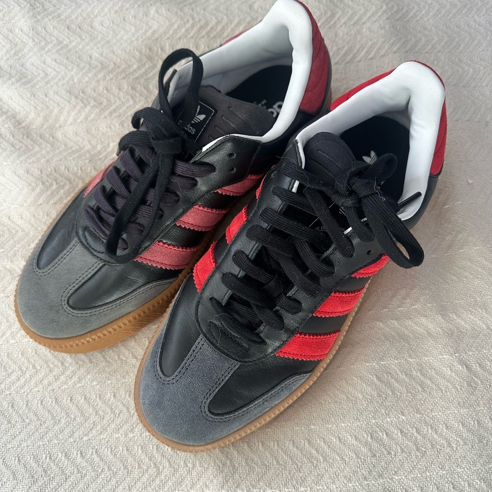 Adidas Samba Sneakers